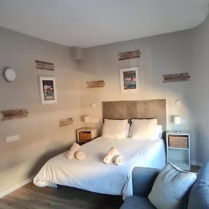 Apartment Urban Triana